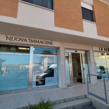 04-insegna-alluminio-verniciato-forex